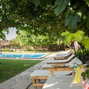 buradan rezervasyon yapın